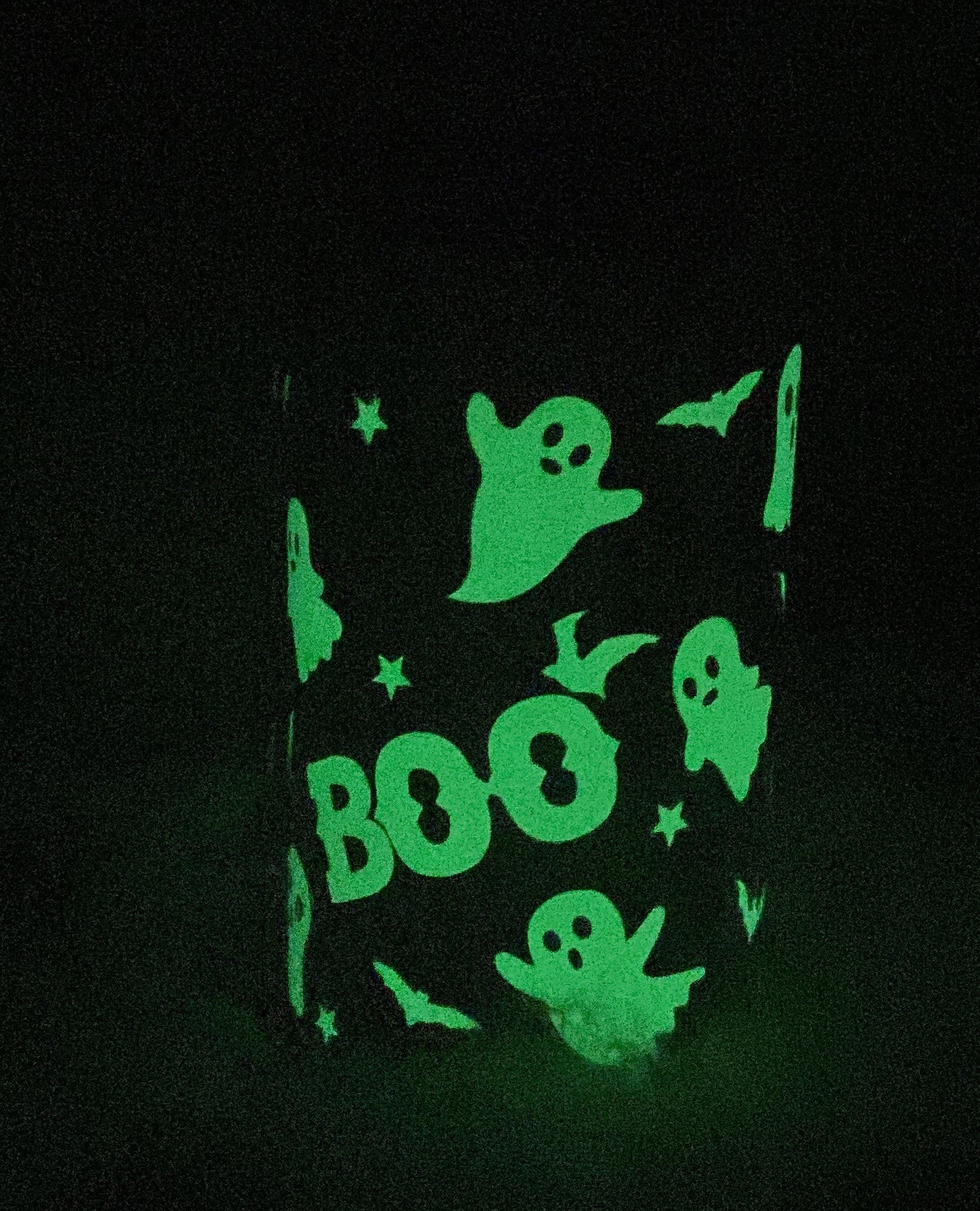 Halloween Glow in the dark glass can with straw and lid, novelty halloween glass with bamboo lid and glass straw, ghost glass