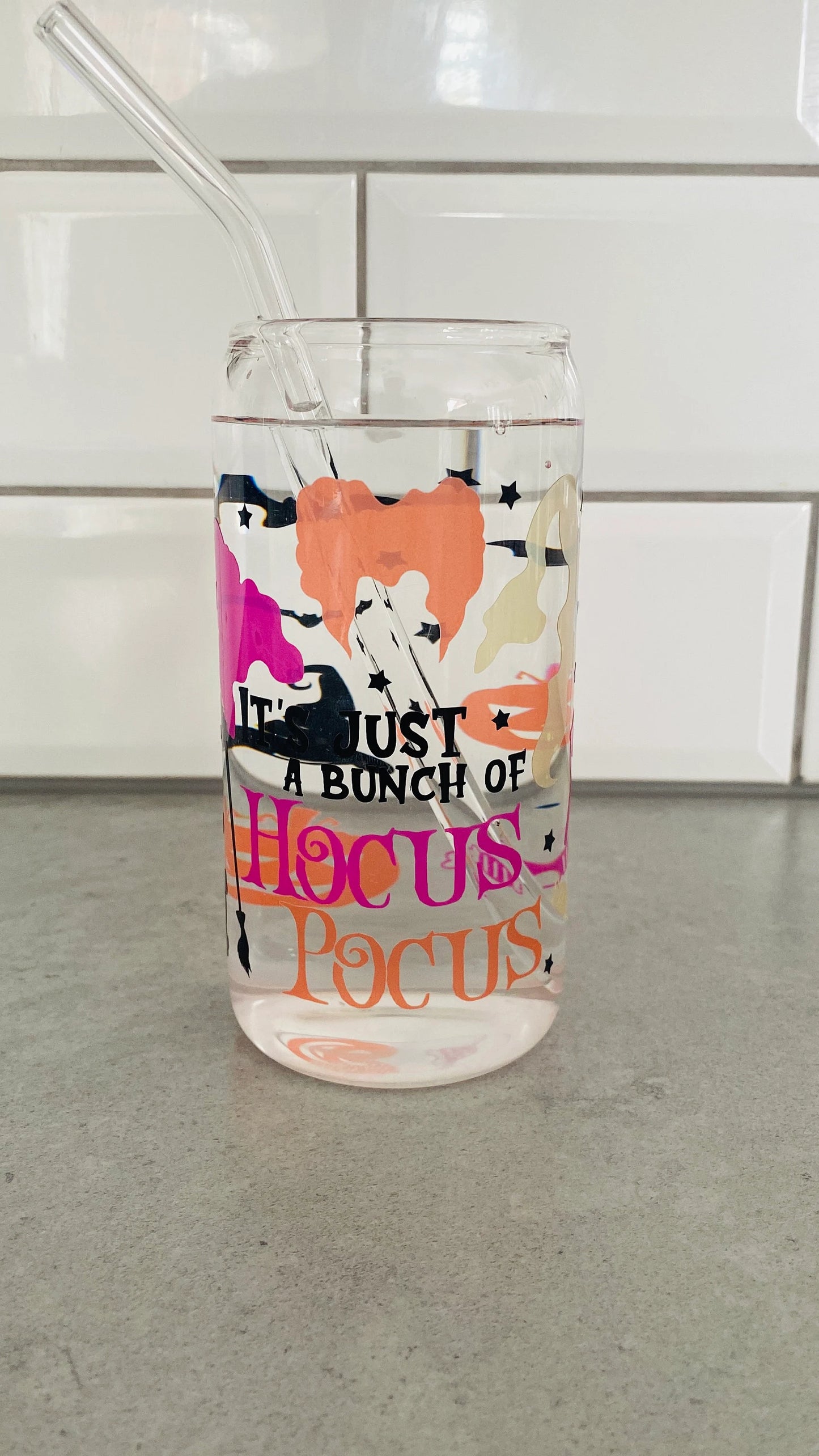 colour changing halloween glass can with straw and lid, just a bunch of hocus pocus, novelty glass with bamboo lid and glass straw, hocus pocus