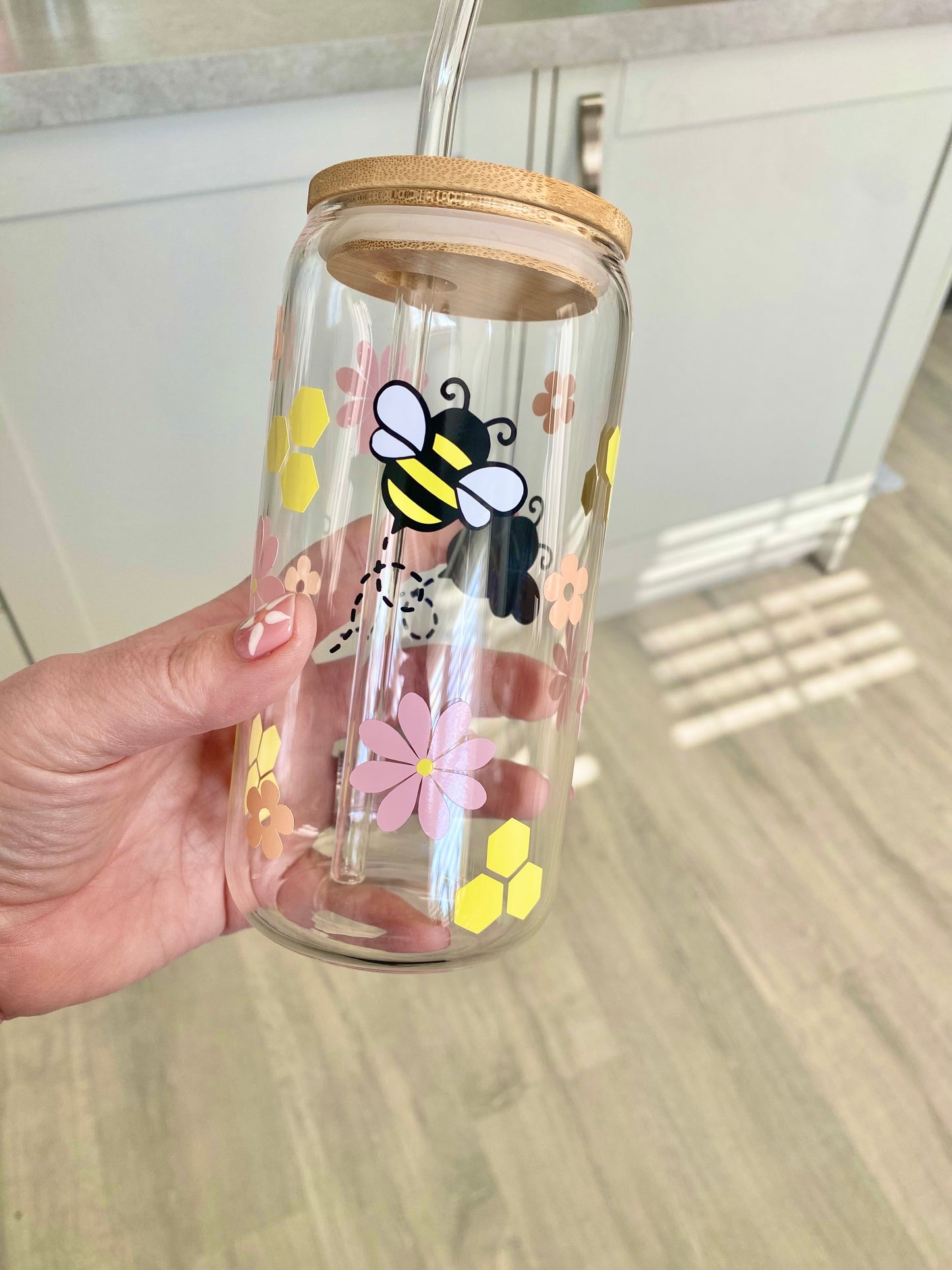 bumble bee glass, glass jar with bamboo lid and glass straw