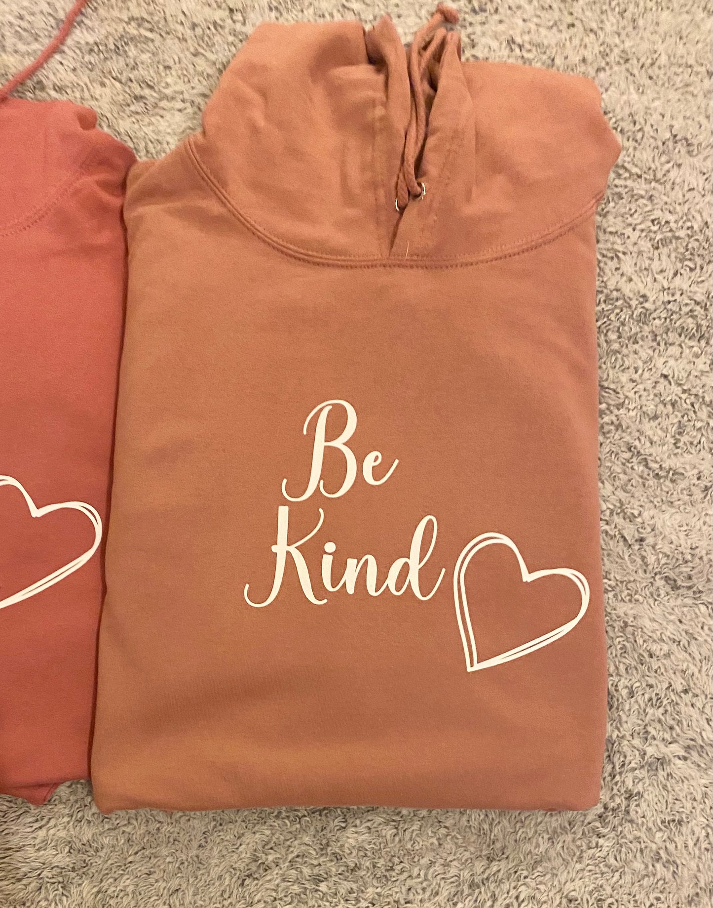 Be kind slogan hoody